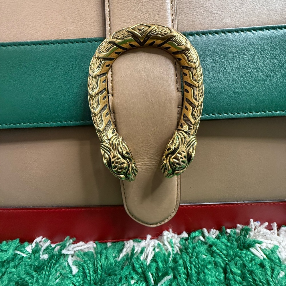 GUCCI Large Dionysus leather handbag… 
100% Authentic - Picture 10 of 12